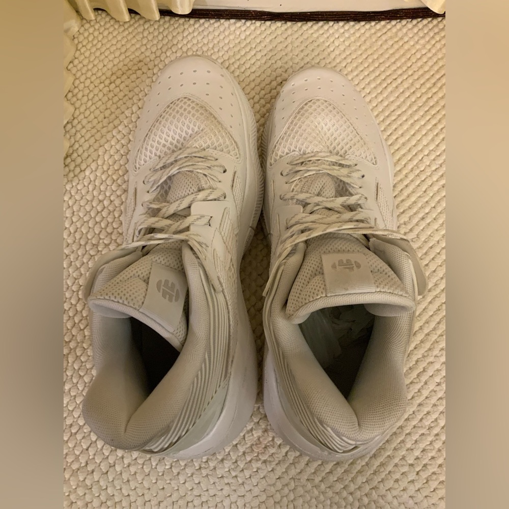 ADIDAS - Picture 11 of 14